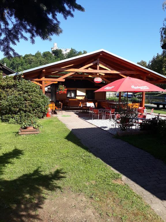 Sportcentrum Dvorak Villa Hluboka nad Vltavou Luaran gambar